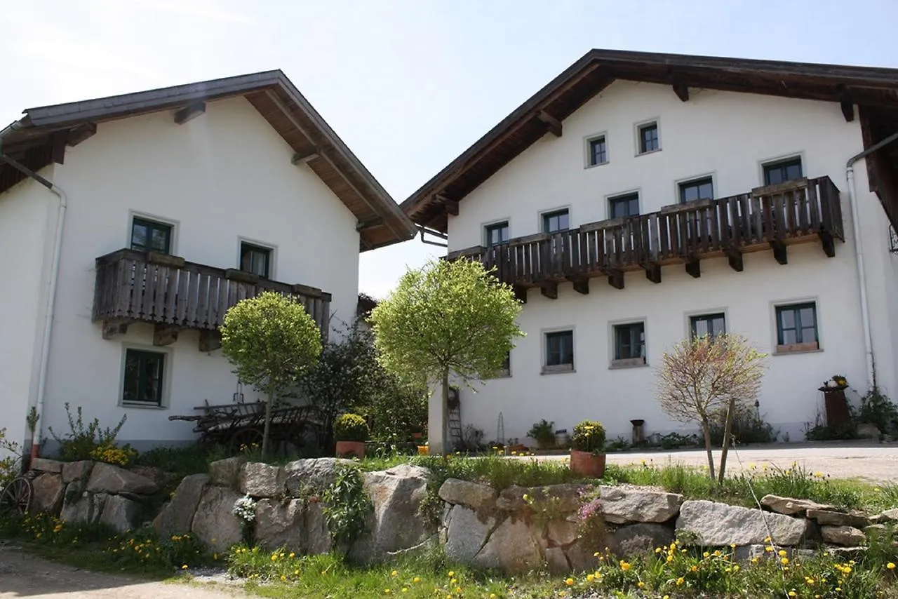 Bio-Ferienhof Hoefler Untergriesbach